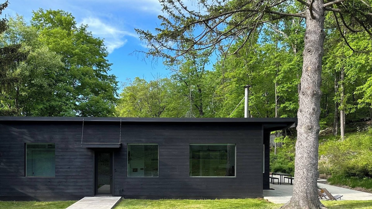 New Paltz House | Serene Modern 3-bedroom house with WiFi in peaceful Hudson Valley