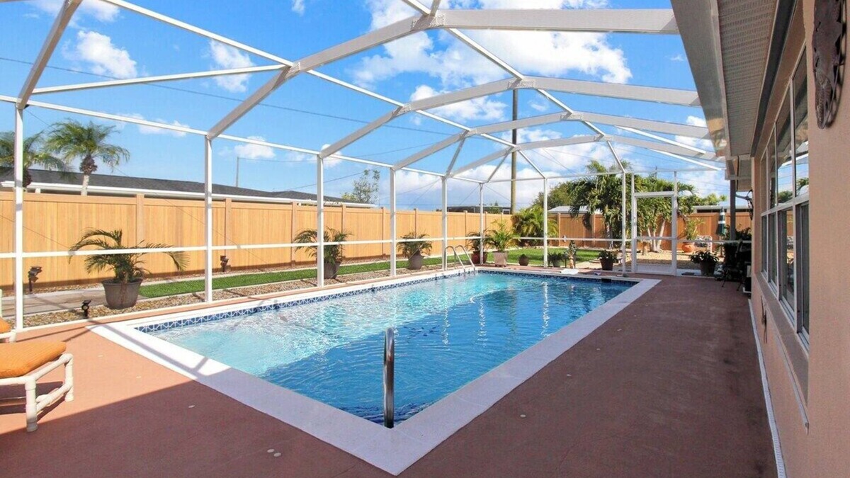 Edgewater House | Serene Private Pool Home In Port Charlotte - Serene Oasis