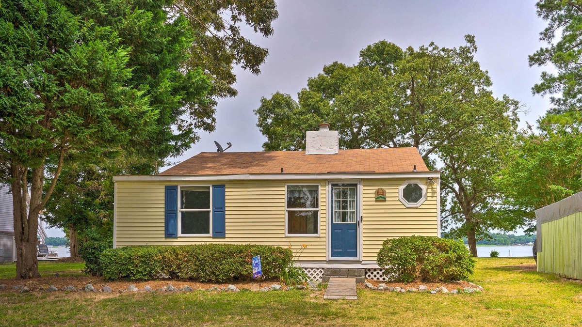 Dutton Cottage | Serene River Retreat w/Private Beach & Dock!