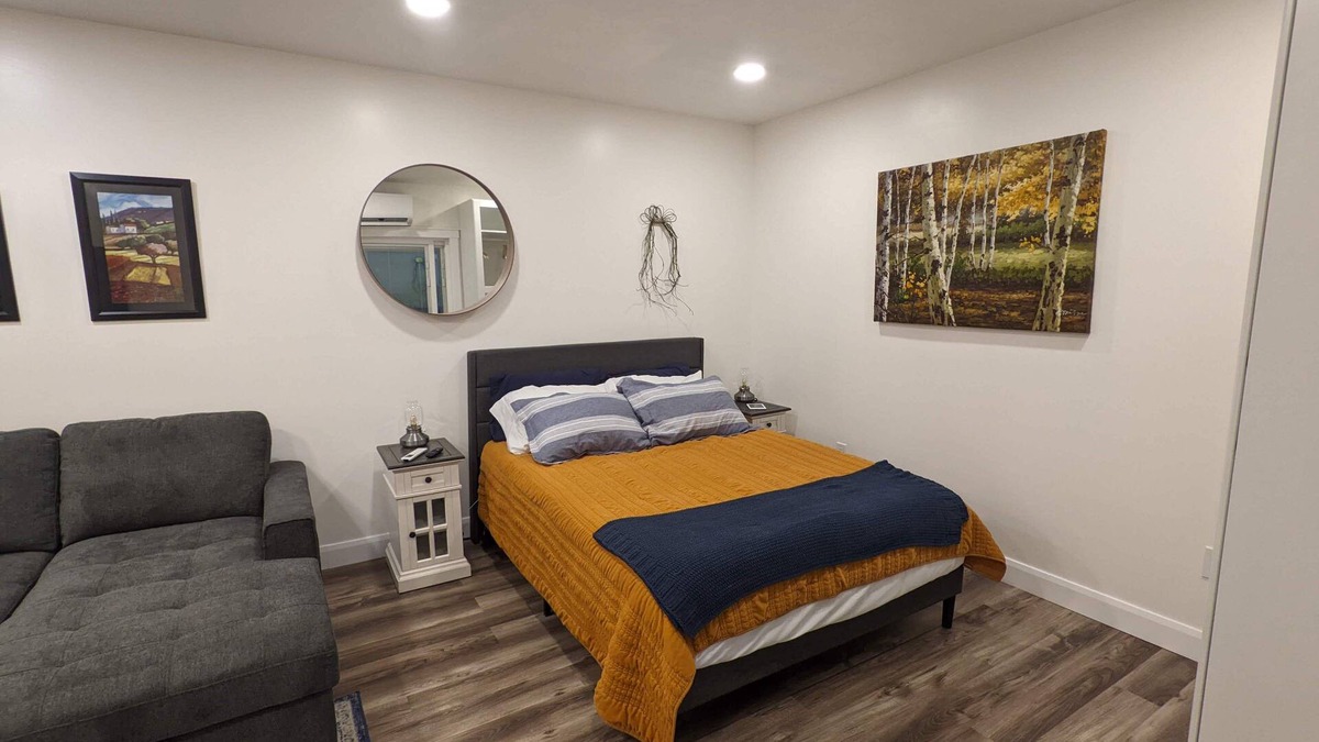 South Jordan Apartment | Serene Riverton Studio/Mountain Views/Hot Tub/22mi to SLC & Ski Resorts