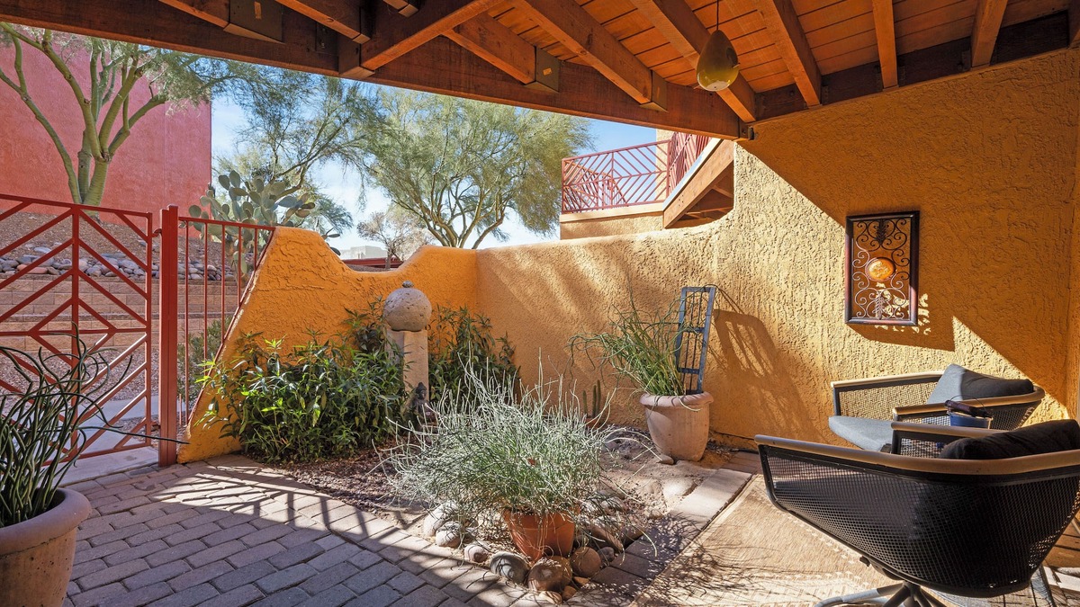 Skyline Bel Air Estates Condo | Serene Saguaro- Foothills condo w/heated pool, gym, private courtyard.