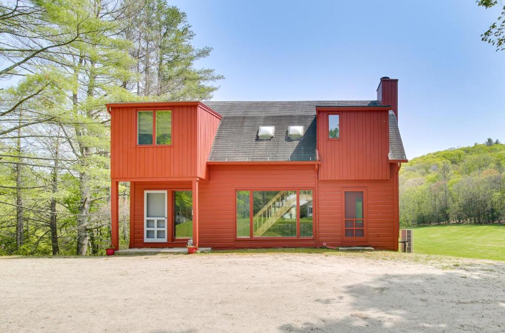Falls Village House | Serene Salisbury Rental Home on 26 Acres with Deck!