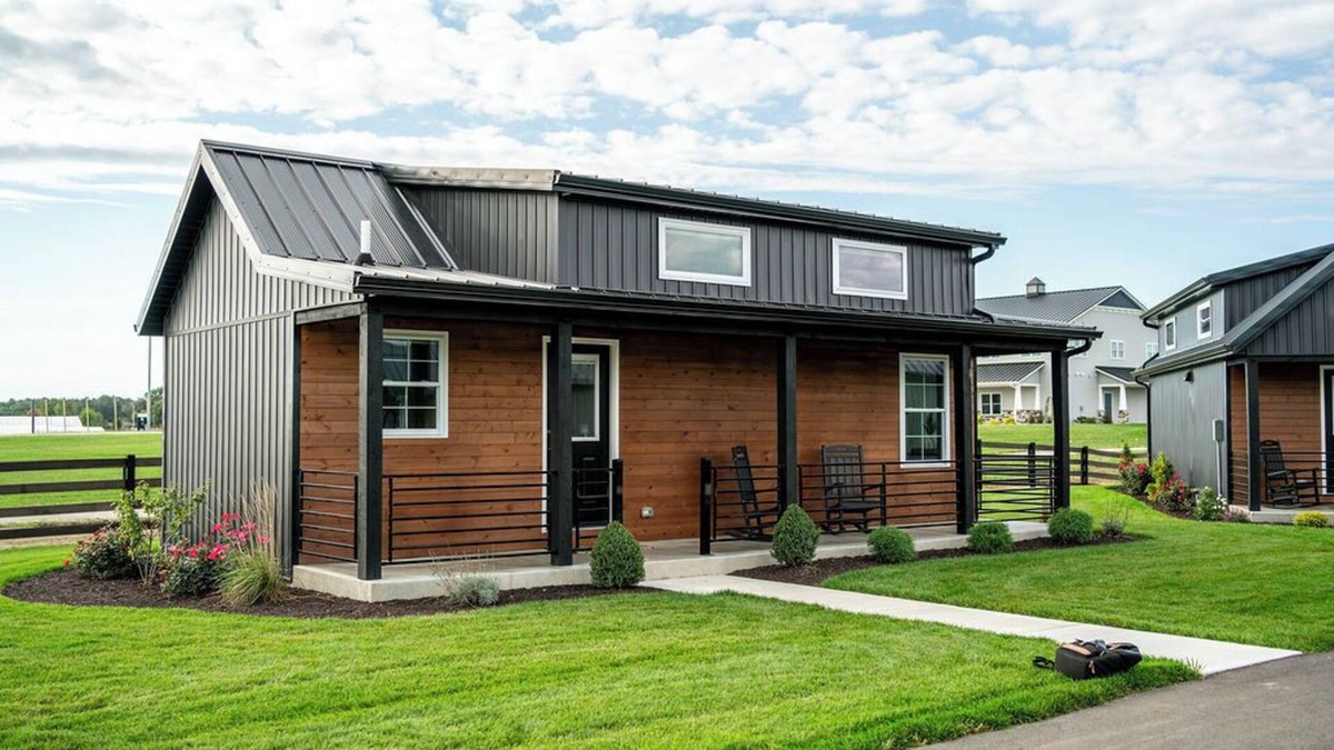 Shipshewana House | Serene Sanctuary - Tiny Home #1