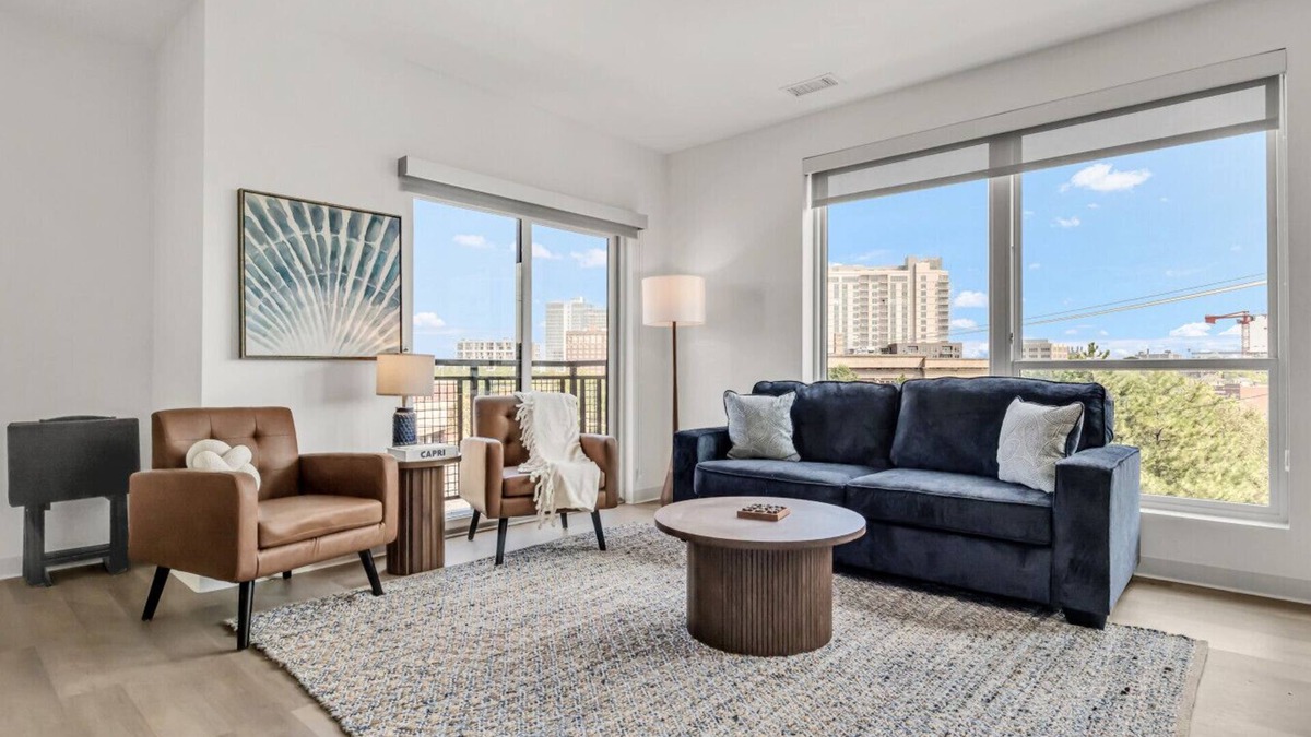 University Circle Apartment | Serene & Spacious 2BR | Cleveland Clinic