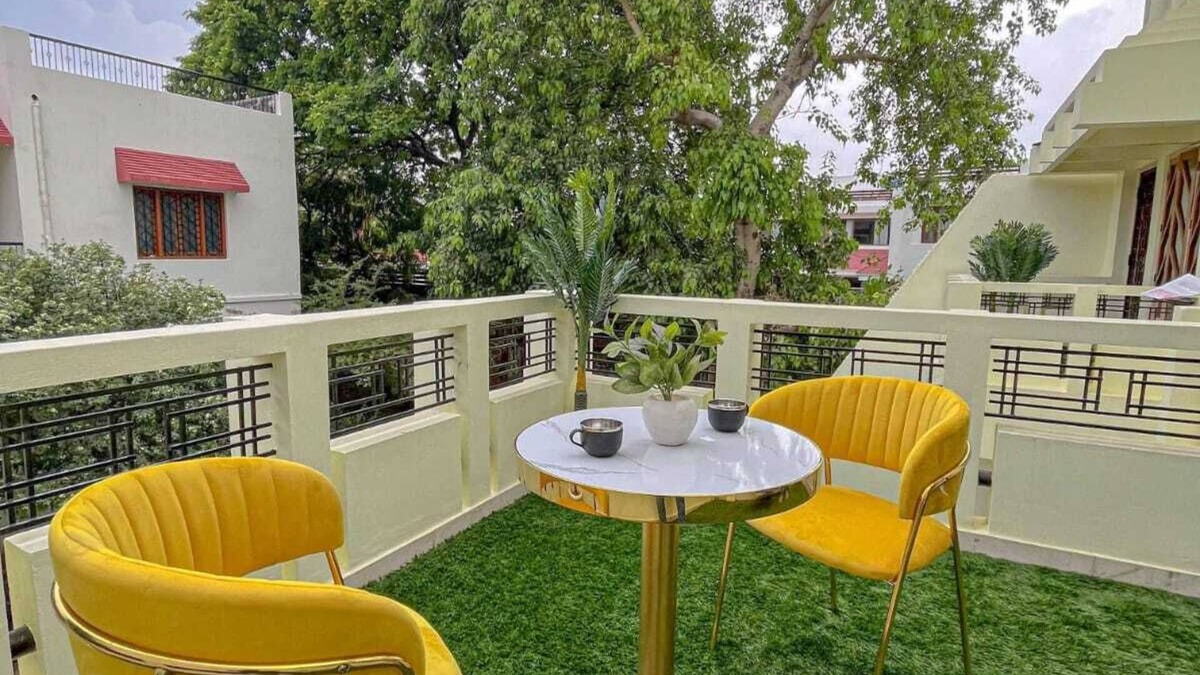 Mahmoorganj Villa | Serene Stay 5bhk Luxury Villa Varanasi