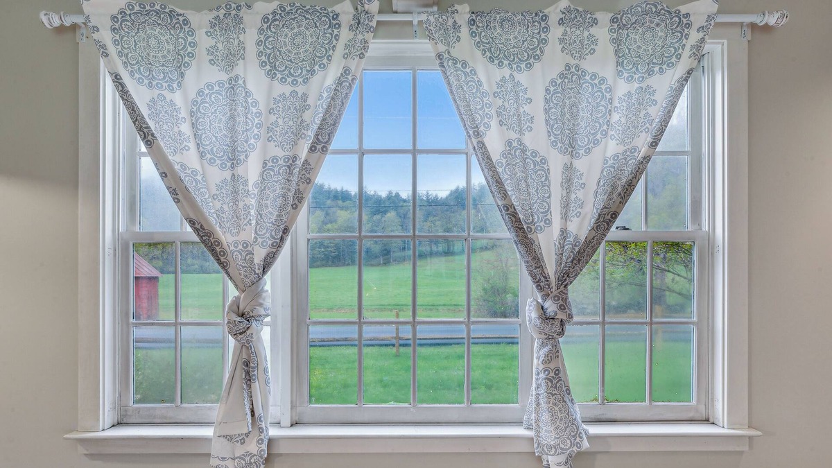 South Pomfret House | Serene Vermont Retreat: Ski,golf, Relax, and Reconnect!