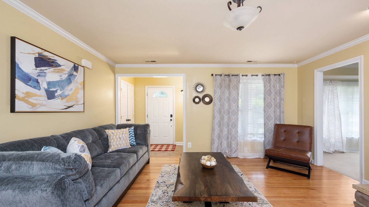 Fredericksburg House | Serene Villa