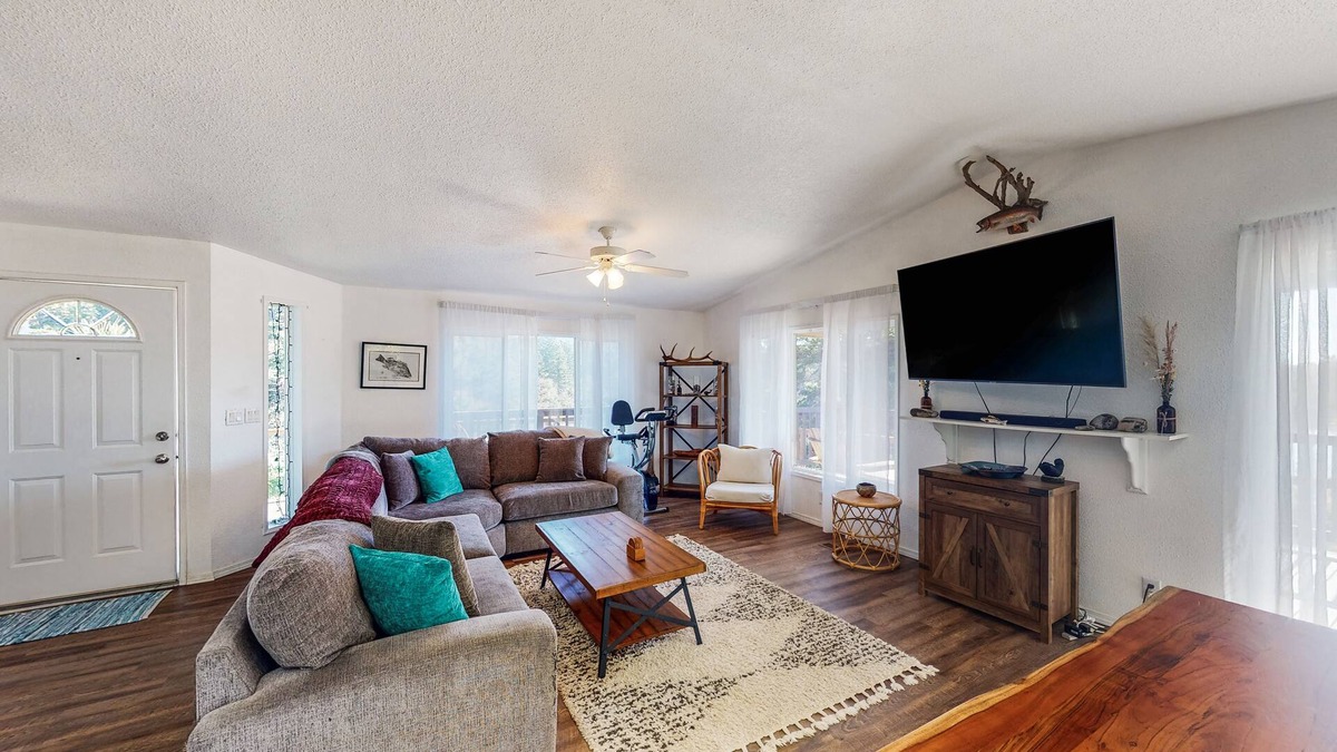 Port Orford House | Serene waterfront haven with lake views, fenced yard & home office