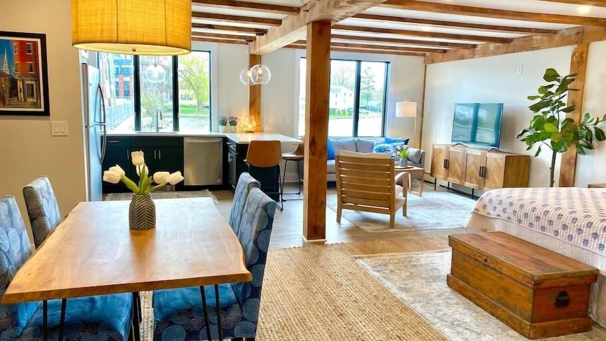 Portsmouth Apartment | Serene Waterfront Studio in Downtown Portsmouth