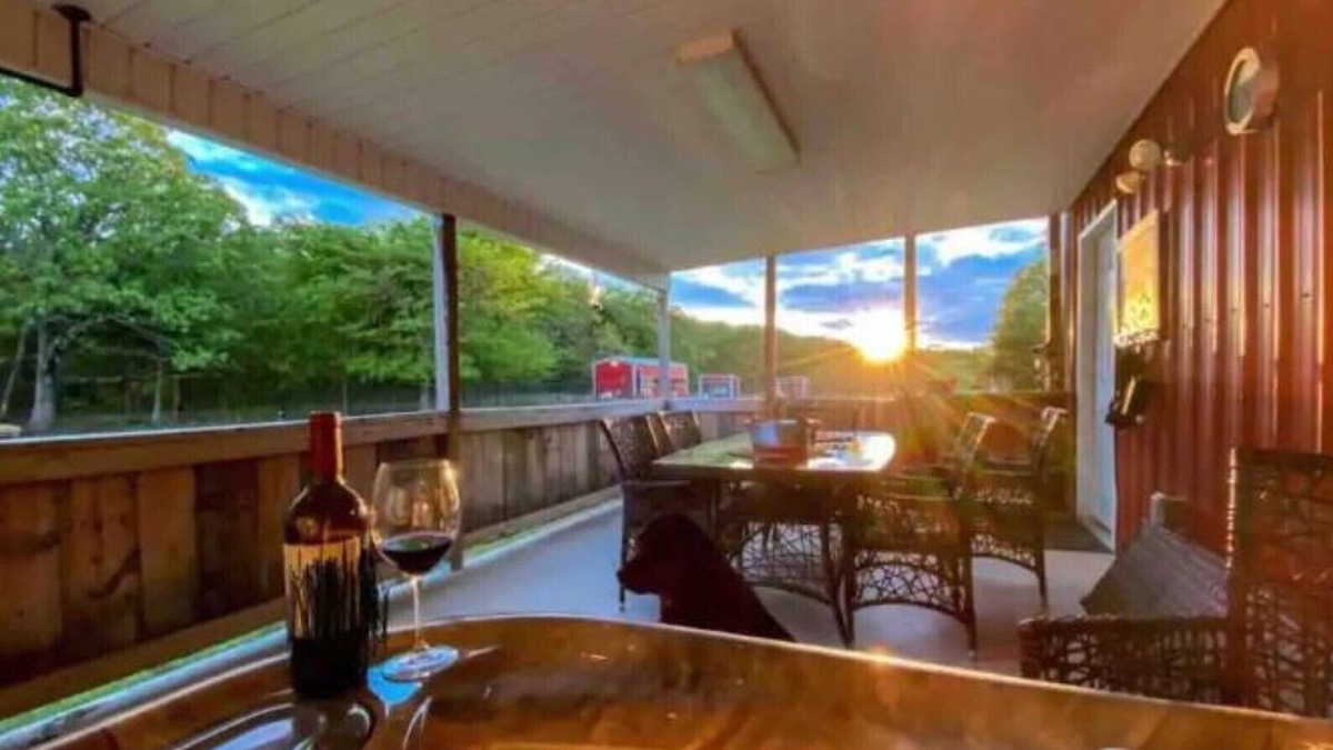 McAlester Cabin | Serenity Acres Sanctuary’s Luxury Lodge