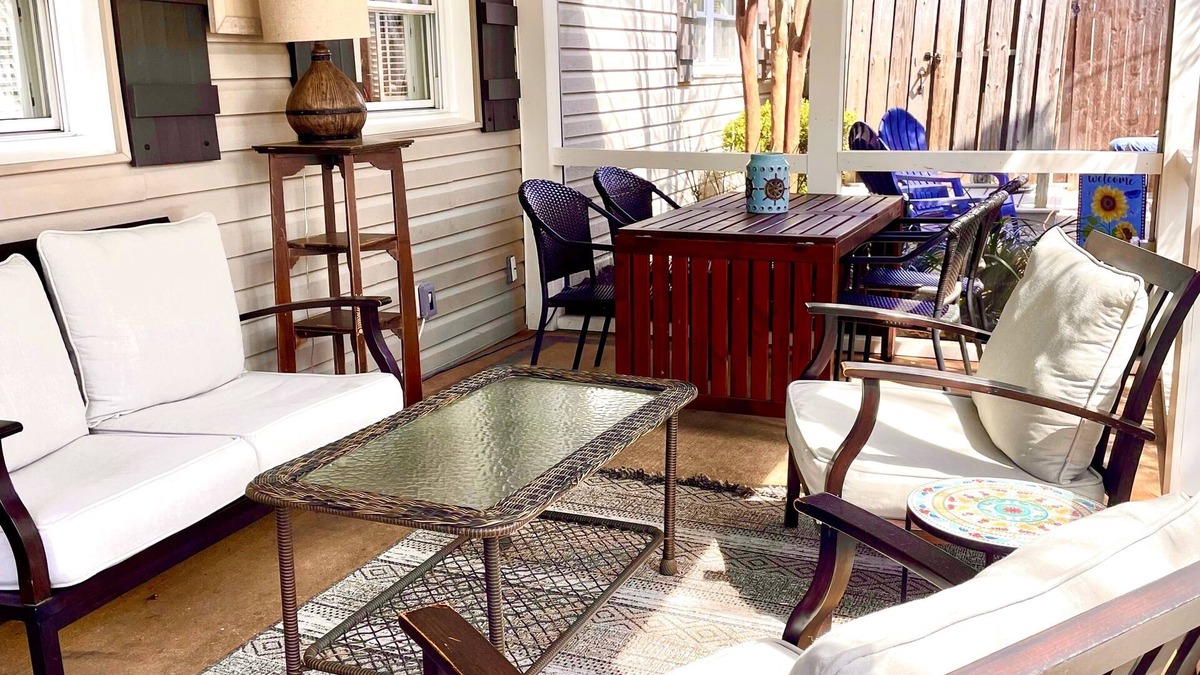 Rehoboth by the Sea Cottage | Serenity Amid it All. Dog friendly PET FEE, WiFi, outdoor shower, grill