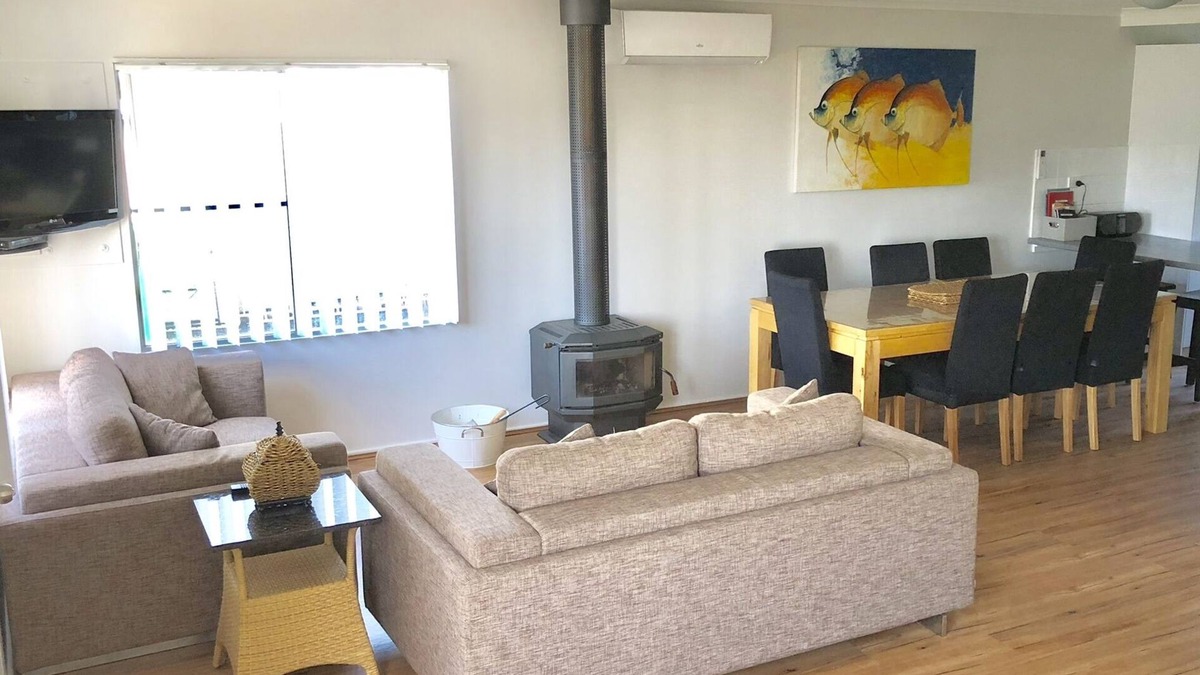 Peppermint Grove Beach House | Serenity Now - terrific beach location