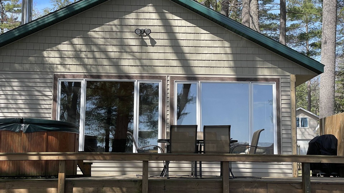 Gaylord Cottage | Serenity Beach Haus – Hot Tub & Fire Pit, Near Hiking, Skiing & Snowmobiling