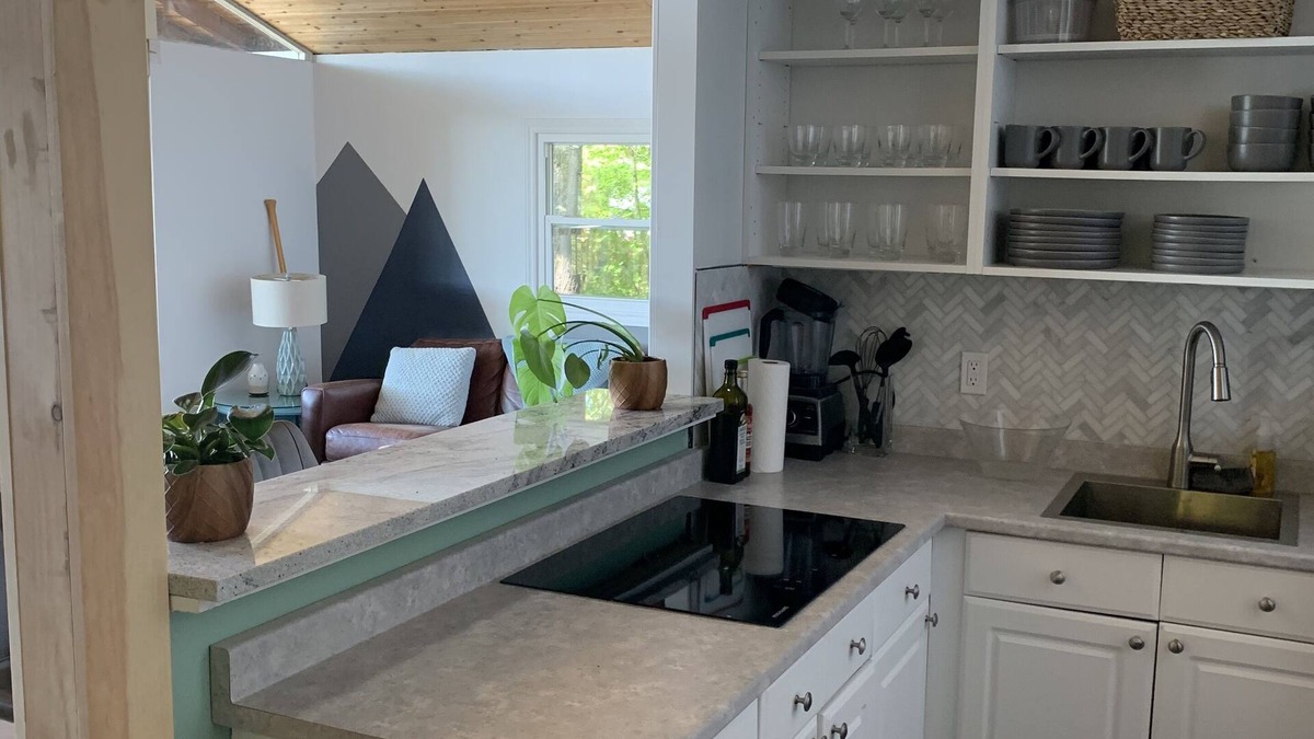 Ottawa Division House | Serenity Beach House