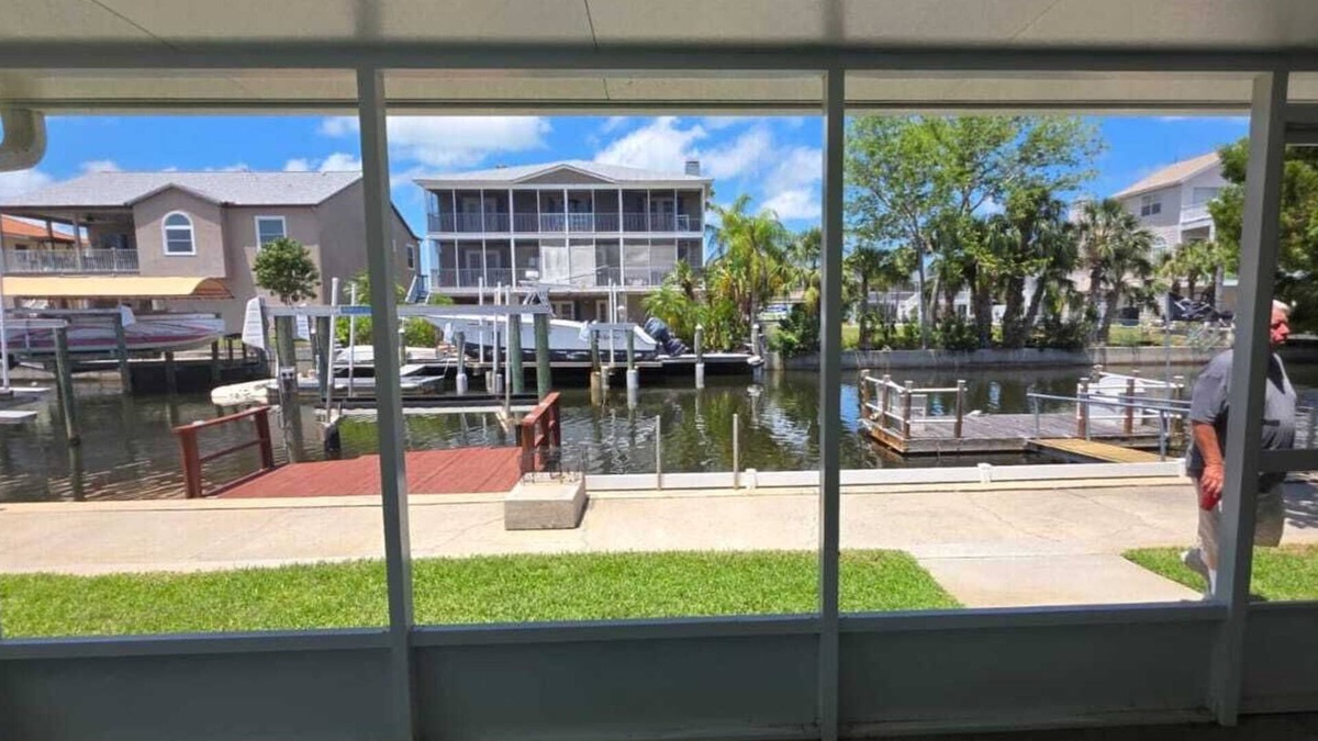 Hudson House | Serenity by The Sea and Boaters Paradise