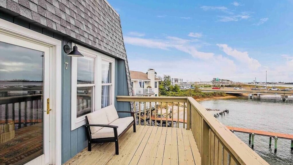 Willoughby Spit Condo | Serenity by the Sea Private Beach Pets Welcome