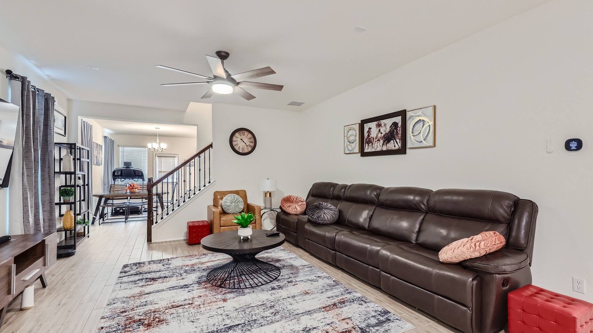 Georgetown House | Serenity Haven: Charming 5 Bed with Moden Amenities