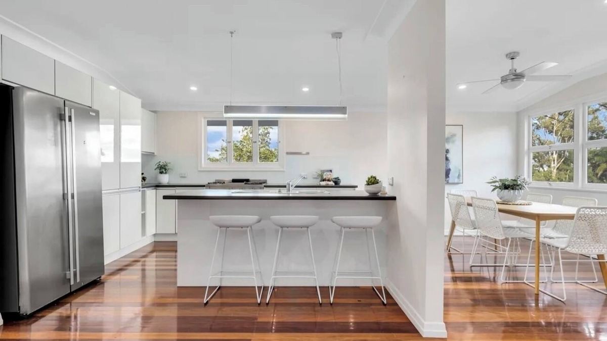 Kenmore House | Serenity Haven Villa Near Shopping Mall