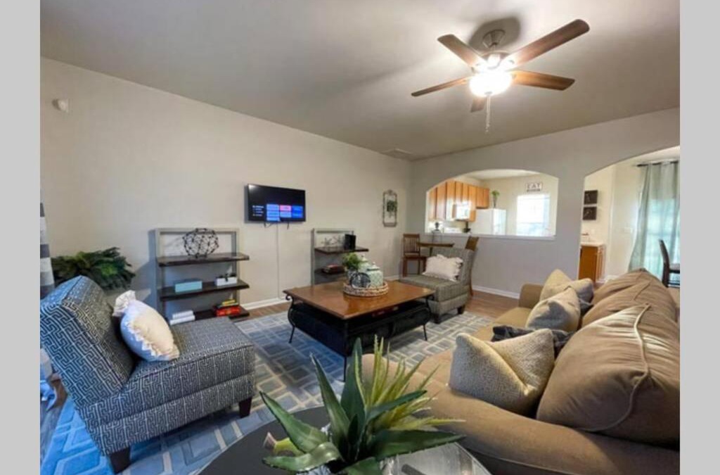 Breckenridge House | Serenity Home - in the heart of Morrisville, NC