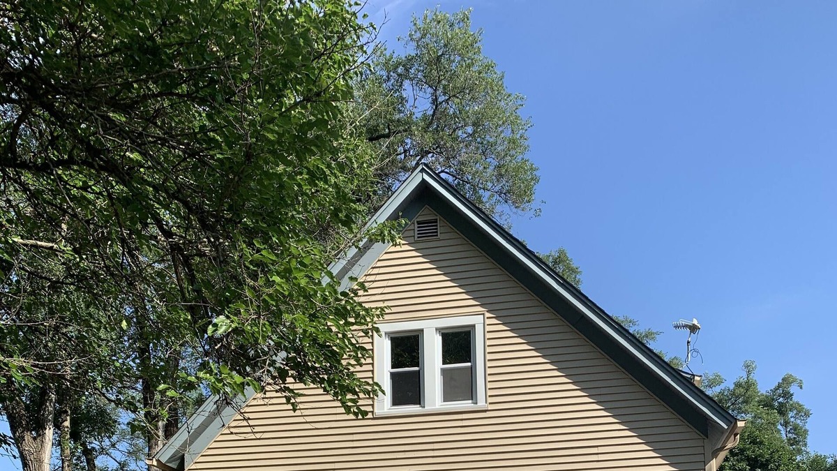 St. Charles Apartment | Serenity Now: Cozy 2 bedroom in the idyllic country setting near the river.