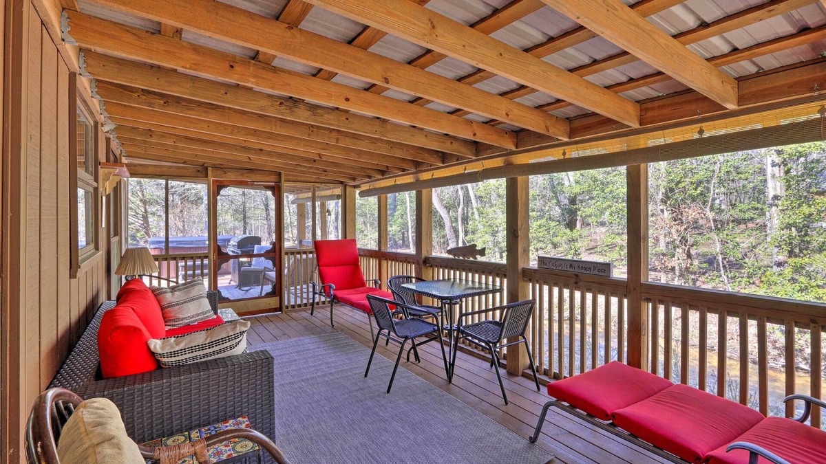 Dial Cabin | Serenity on the Creek Cabin + Hot Tub & Grill