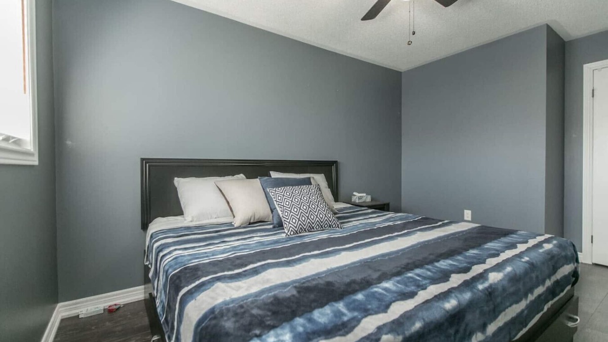 Barrie House | Serenity & Style: 4BR w/Hot Tub, BBQ & Fire Table