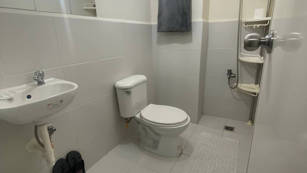Tondo Condo | Serenty Suites - Urban Deca Homes Condominiums Manila