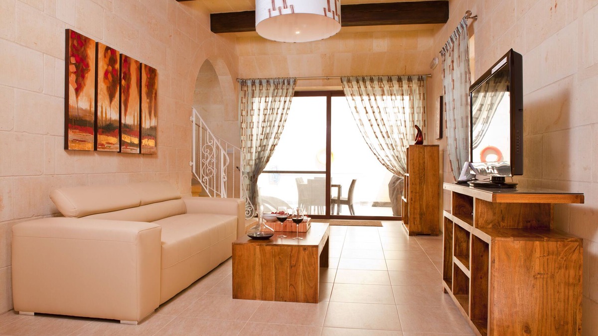 Xaghra House | Serkuzan - 3-Bedroomed House with Private Pool