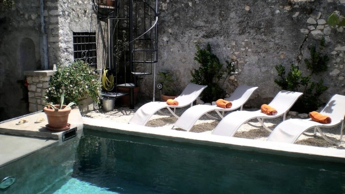 Sermoneta Villa | Sermoneta, Historic Stone Village House with Pool, in a Medieval Hill Town Close to Rome and Naples