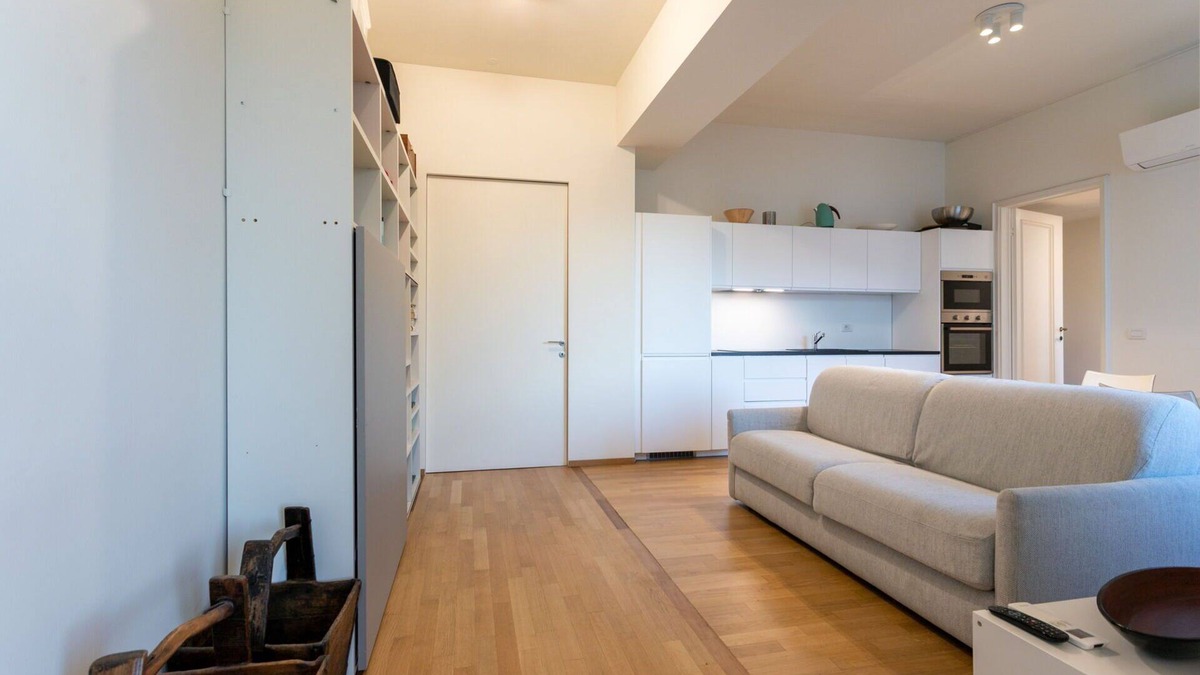 Fiera Apartment | Serra, 2br Apartment With Terrace By Halldis