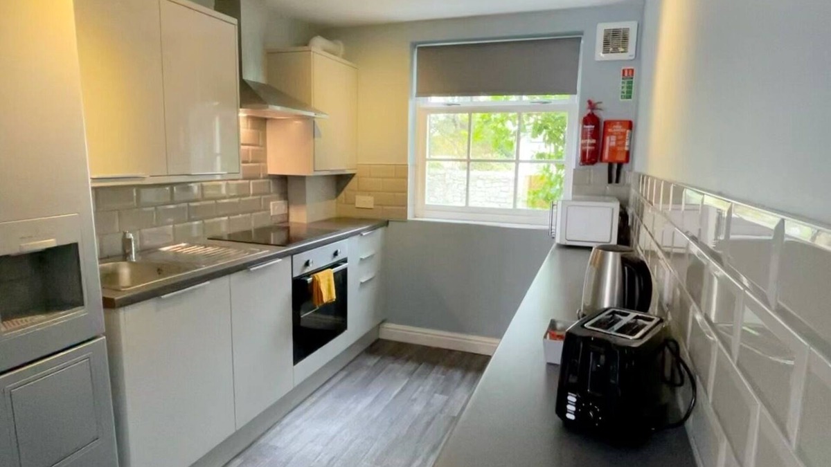 Mumbles Apartment | Serviced 2 bed Apartment-@Norton House in Mumbles