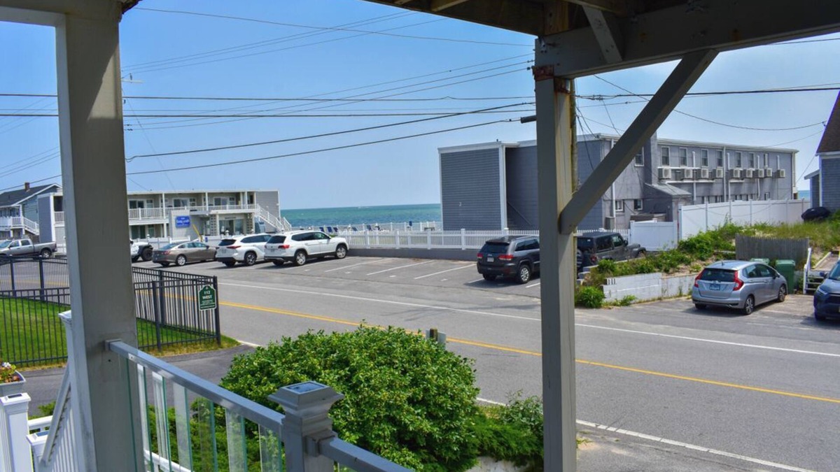 Dennis Port House | Seven bedroom directly across street from shared/private beach