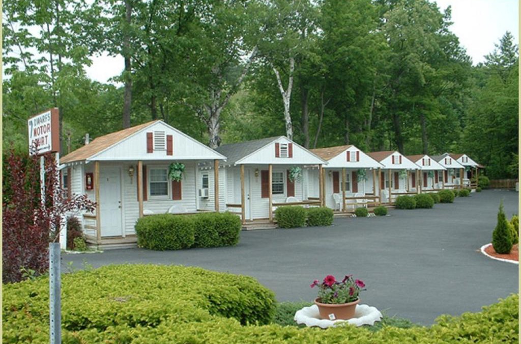 Lake George Cabin | Seven Dwarfs Cabins - White Cabin
