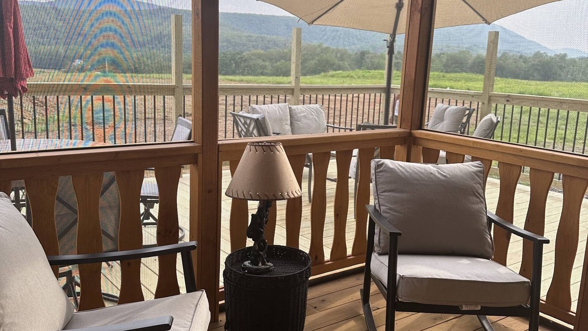 Weikert Cabin | Seven Mtn Vista FirePit Hammock Deck Private