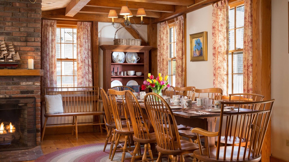 Nantucket Town Bed & Breakfast | Seven Sea Street Inn