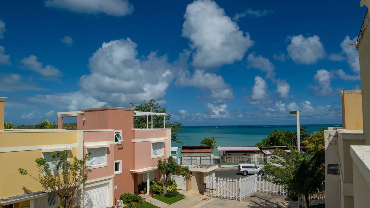 Cabezas House | Seven Seas Beach Villa