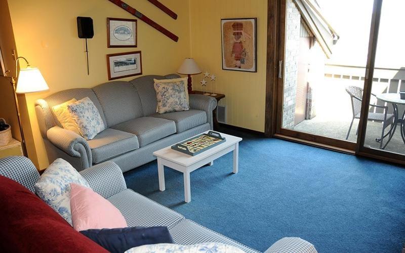 Seven Springs Apartment | Seven Springs 3 Bedroom Standard Condo with Private Deck condo