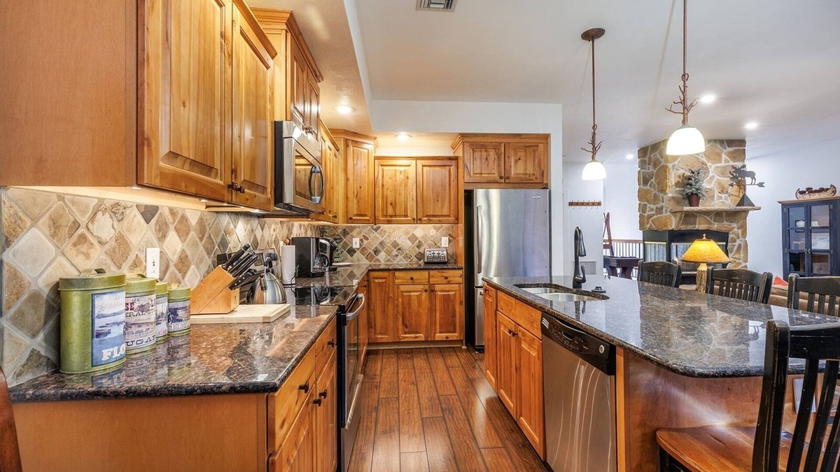 Seven Springs Condo | Seven Springs 4 BR Premium Condo, Deck with Views by RedAwning - Save 10% on 3 Nights, 15% on 5 Nights!