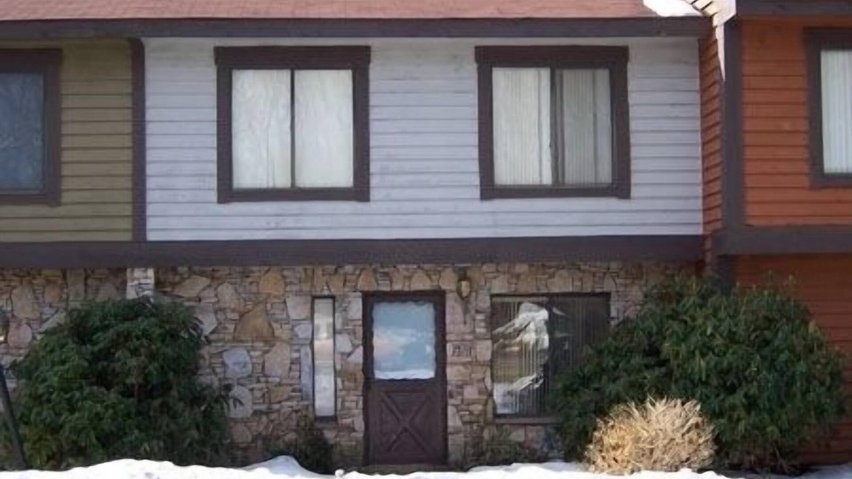 Seven Springs House | Seven Springs Townhouse with WiFi/NetFlix