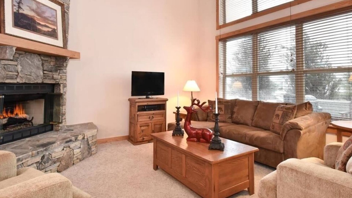 Seven Springs Condo | Seven Springs Woodridge 3 Bedroom Premium Condo, Sleeps 7! by RedAwning