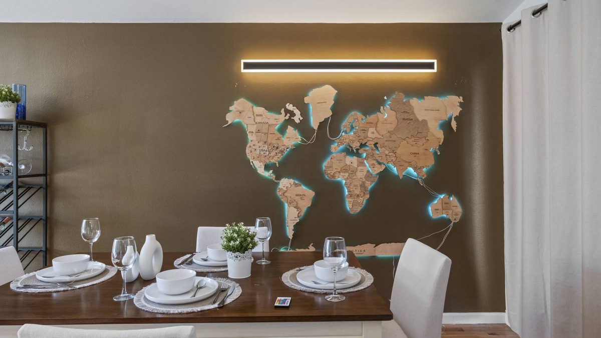 SeaTac House | Seven Star Home Away From Home