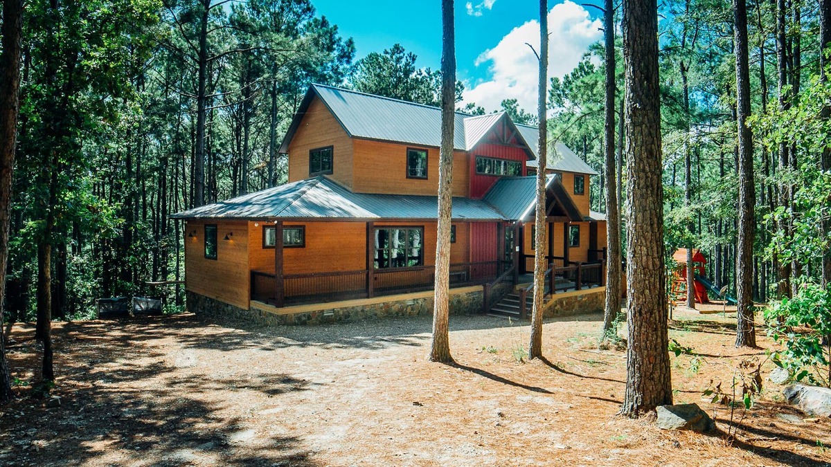 Broken Bow Cabin | Seven Story Mountain Lodge, The name says it all!