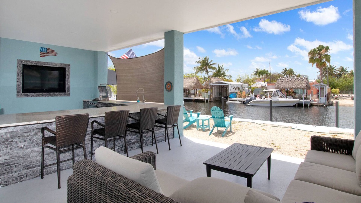 Sexton Cove Estates House | Sexton Coves Sunset Serenade! Waterfront Paradise!
