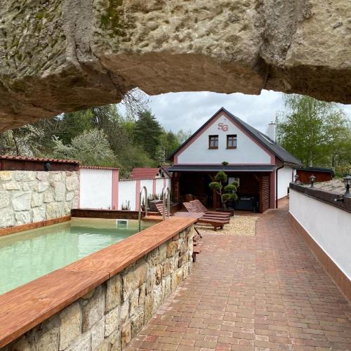 Nova Paka House | SG chalupa ŠTIKOV - Podkrkonoší - s celoročním privátním wellness