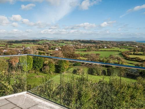 Rhyd-y-clafdy House | Sgwner View