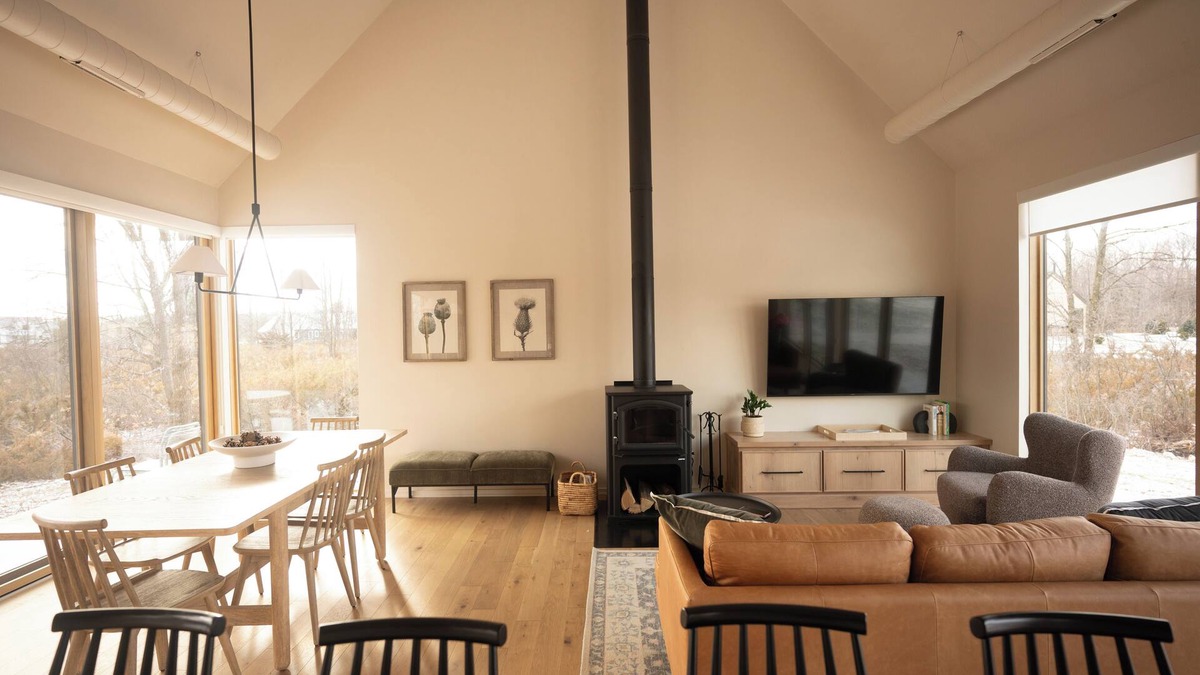 Fish Creek Cottage | Shade Tree at Loma Cottages