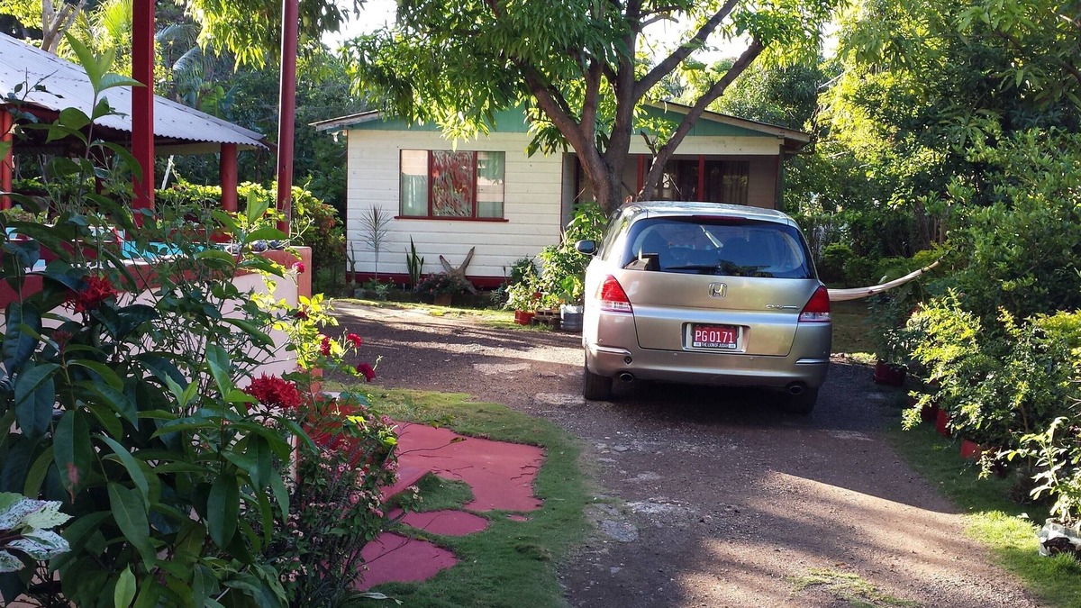 Bluefields House | Shades Cottage Room #3