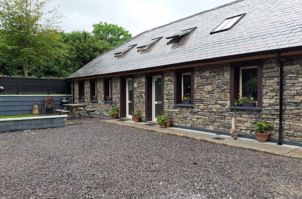 Annascaul Bed & Breakfast | Shadow River Farm