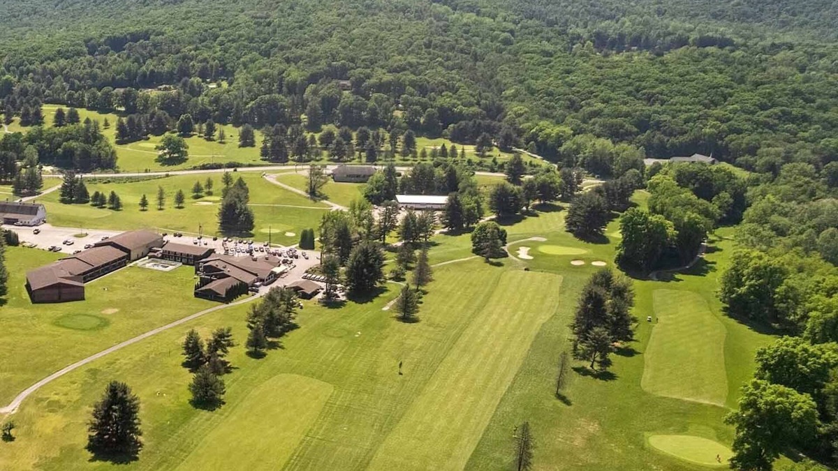 Tunkhannock Hotel | Shadowbrook Resort