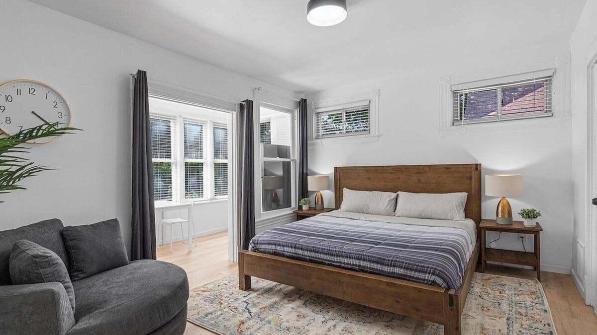 Shadyside Apartment | Shadyside/Central @5 Stylish&Bright Studio w/Prkg